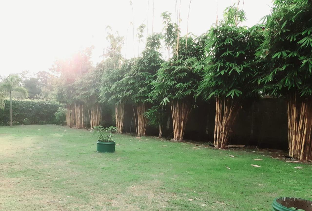 Kanora Lake Resort Maharagama Kültér fotó